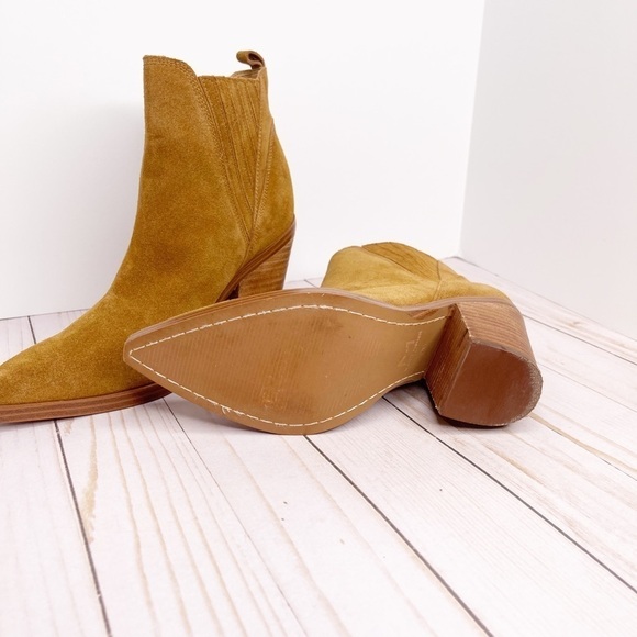 Marc Fisher Gradi Western Suede Brown Tan Ankle Boots Size 10 - Picture 6 of 6